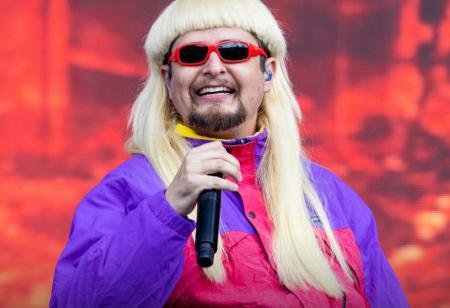 Dunia Musik Berduka: Oliver Tree Meninggal Dunia dalam Kecelakaan Helikopter di Brasil